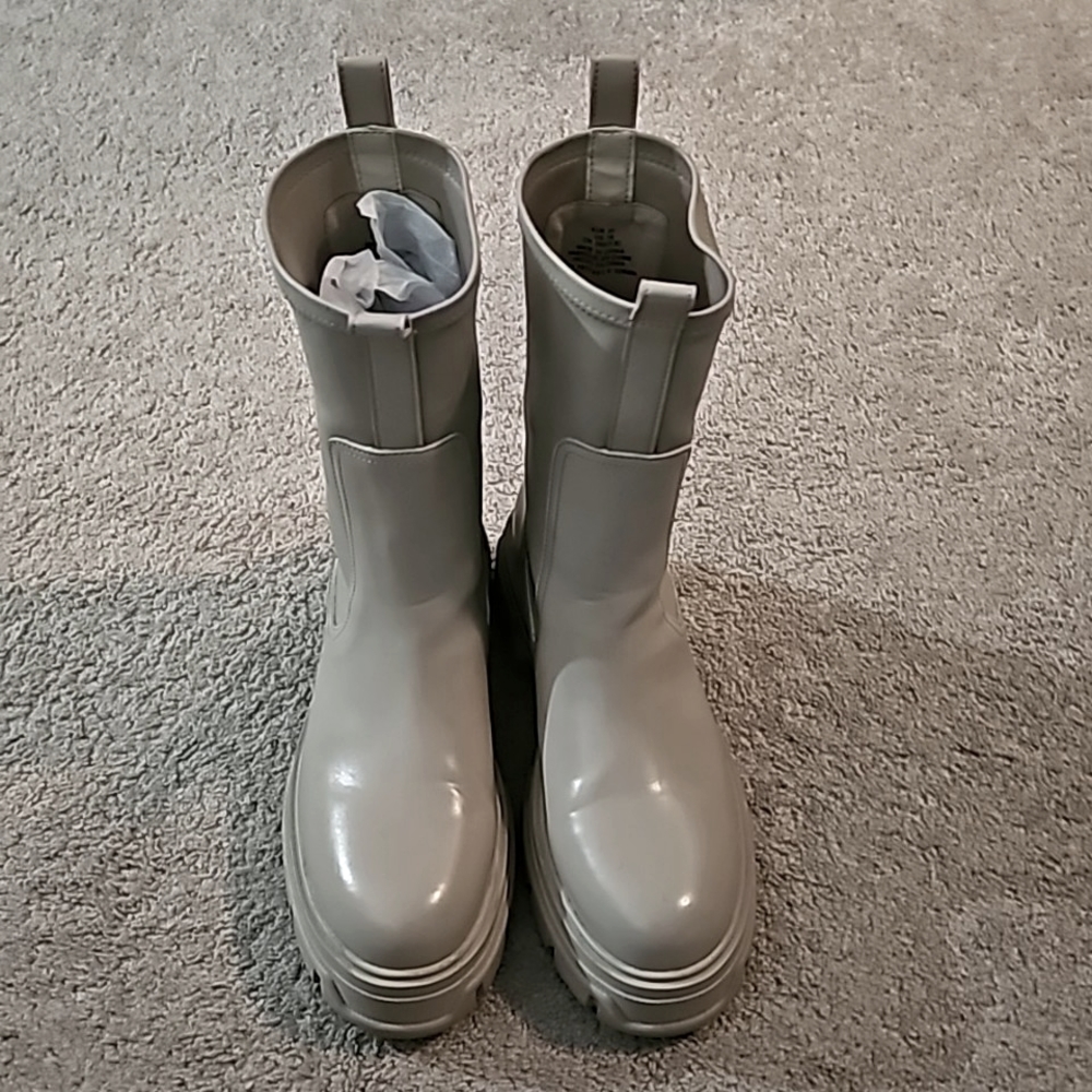 H&M Lug Boots